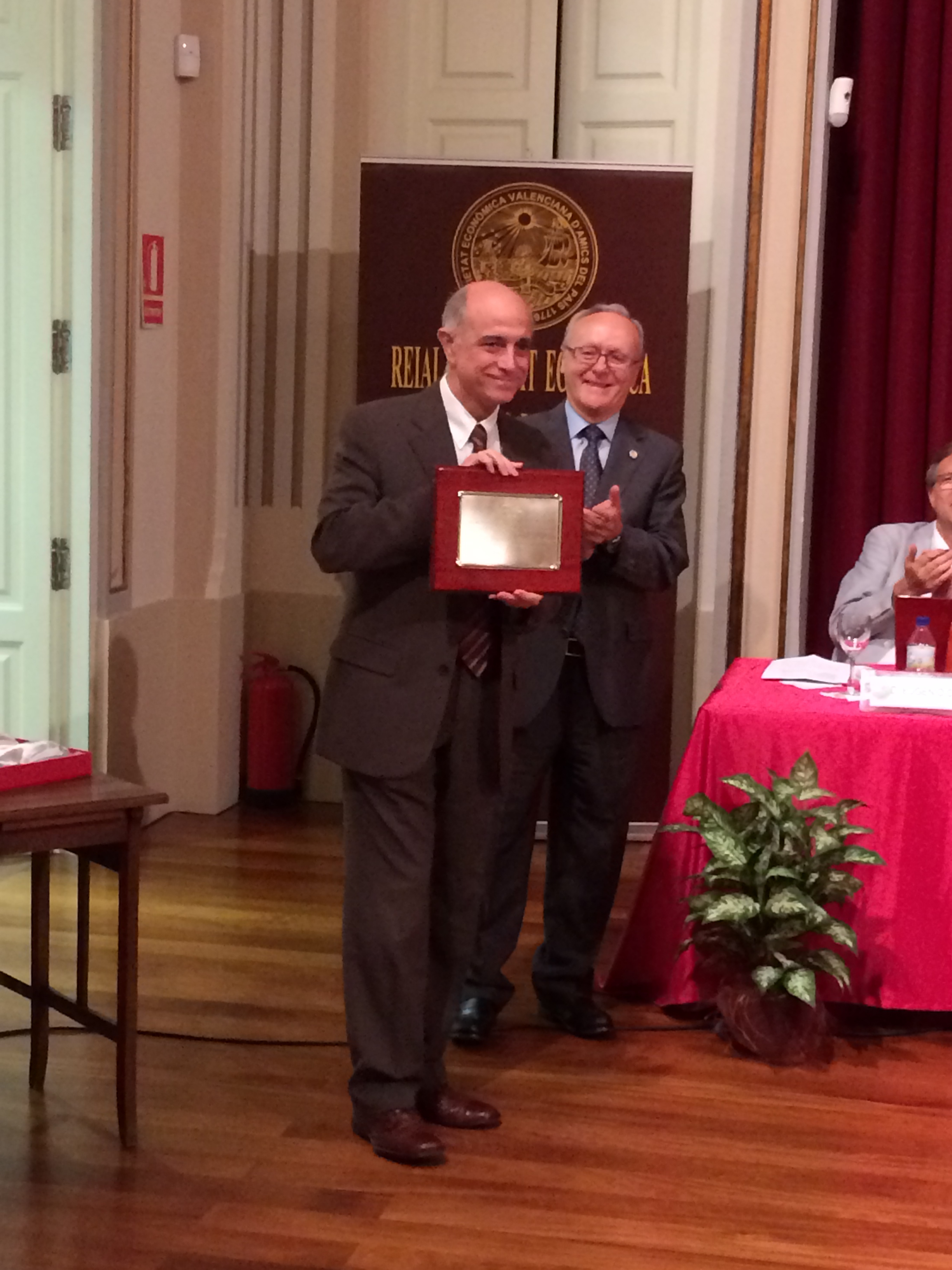 Homenaje a Jose Duato Marín